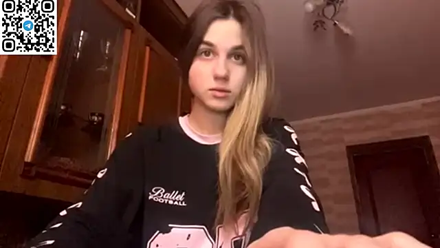 LovelySilk 63 online show from 25, 2, 2026