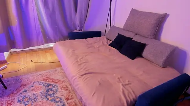 Snapshot of CalmFever chatting on 12, 2, 2026 CalmFever online show from 12, 2, 2026