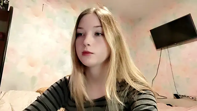 TiaBIanks online show from 16, 4, 2026