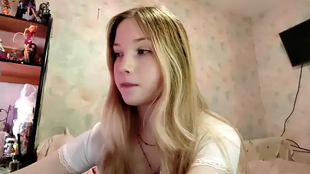 TiaBIanks online show from 3, 4, 2026