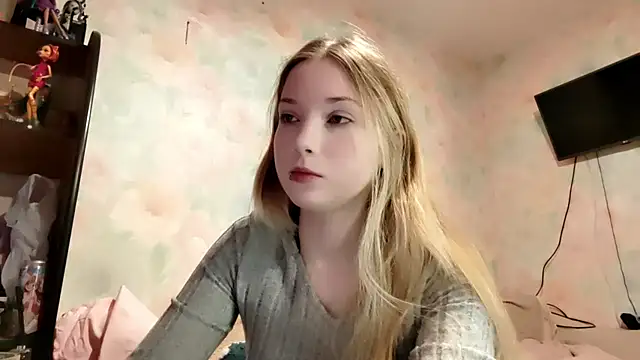 TiaBIanks online show from 11, 4, 2026