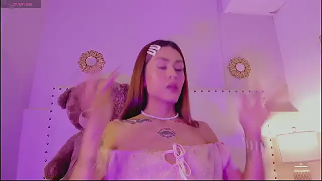 Zoe star  online show from 9, 3, 2026