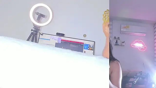 lana  kane   online show from 21, 4, 2026