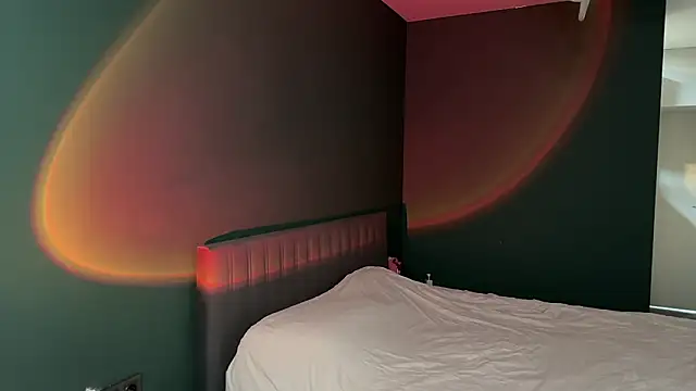 cronck52 online show from 8, 3, 2026