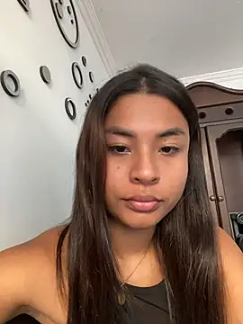 Romie rous online show from 5, 5, 2026