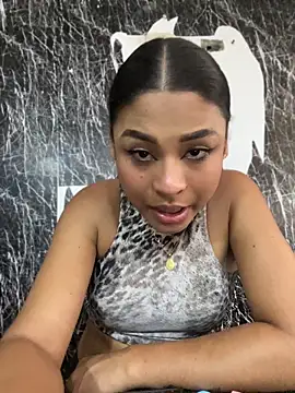 Snapshot of Romie_rous chatting on 3, 6, 2026 Romie rous online show from 3, 6, 2026