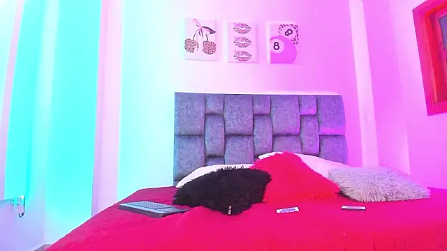 Madison Rosee online show from 13, 3, 2026