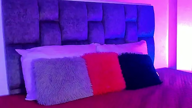 Madison Rosee online show from 24, 2, 2026