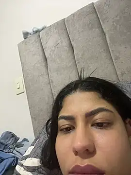 venezolana  caro online show from 28, 2, 2026