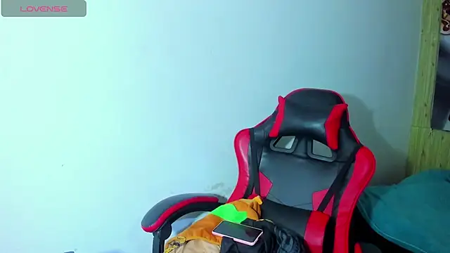 peachy hot online show from 24, 4, 2026