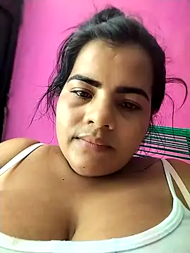 Snapshot of Queen_Sofia10 chatting on 5, 2, 2026 Queen Sofia10 online show from 5, 2, 2026