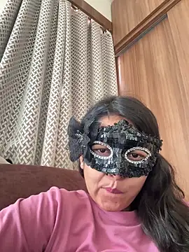 raavigirl online show from 16, 5, 2026