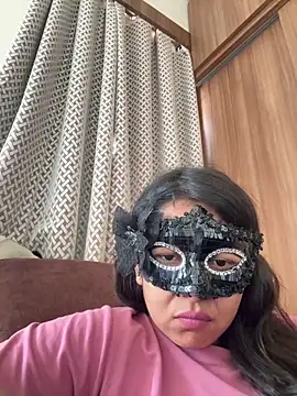 raavigirl online show from 16, 5, 2026