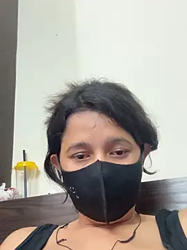 raavigirl online show from 15, 3, 2026