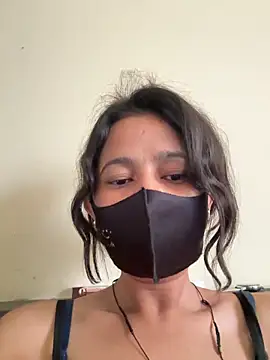 raavigirl online show from 13, 3, 2026