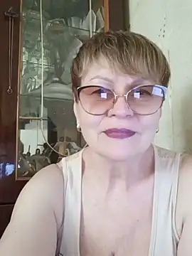 SophieBurns online show from 27, 5, 2026