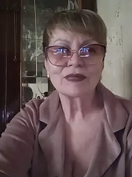 SophieBurns online show from 2, 6, 2026