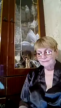 Snapshot of SophieBurns chatting on 16, 6, 2026 SophieBurns online show from 16, 6, 2026