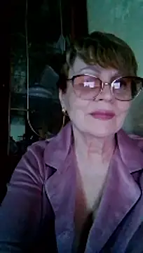SophieBurns online show from 17, 5, 2026