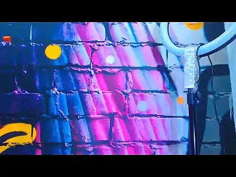 warmNoah online show from 24, 2, 2026