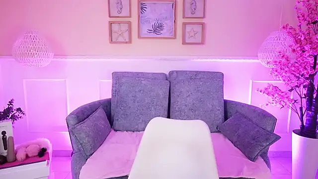 ElectraJonesX online show from 6, 3, 2026