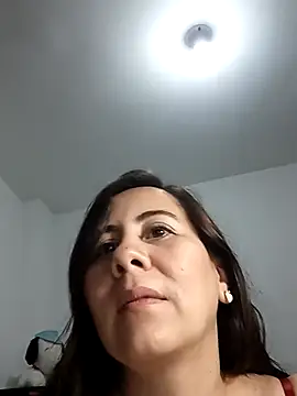 Snapshot of Sophie_Tyler chatting on 28, 4, 2026 Sophie Tyler online show from 28, 4, 2026