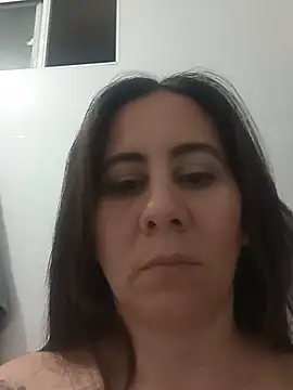 Snapshot of Sophie_Tyler chatting on 27, 5, 2026 Sophie Tyler online show from 27, 5, 2026