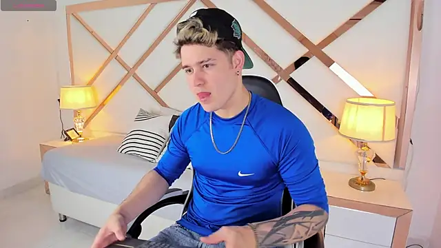 rayan linxx online show from 17, 2, 2026