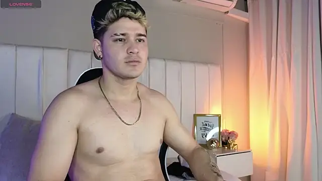 rayan linxx online show from 10, 2, 2026