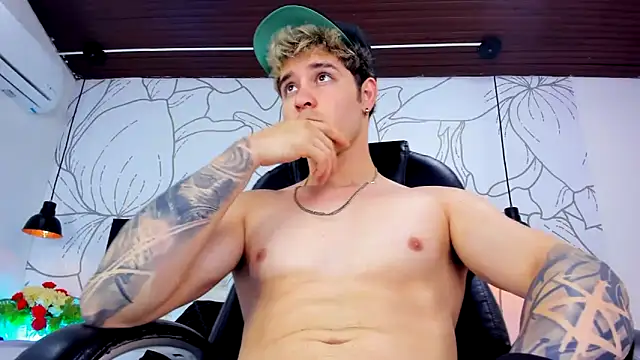 rayan linxx online show from 18, 4, 2026