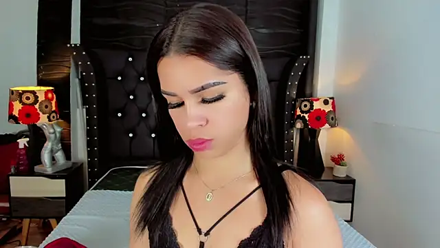 Makeyla Fox  online show from 24, 2, 2026