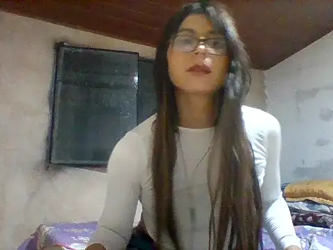 lucyscay  online show from 3, 4, 2026