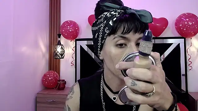 FRANCESCA LOVE  online show from 18, 2, 2026