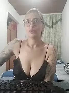 Snapshot of Charlotte_gray_ chatting on 23, 2, 2026 Charlotte gray online show from 23, 2, 2026