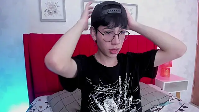 Demian Hush online show from 17, 2, 2026