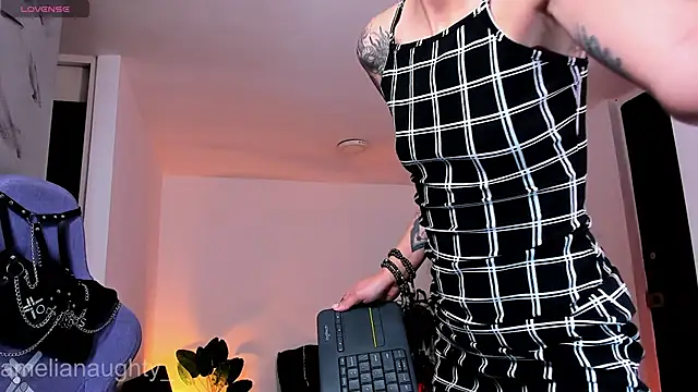 AmeliaNaughty  online show from 15, 4, 2026