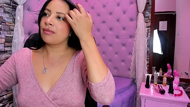 Ashley Obsession online show from 4, 5, 2026