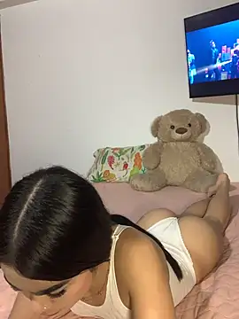 mia petite2007 online show from 10, 3, 2026