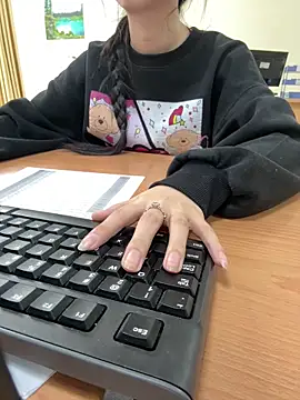 Celeste SexyY online show from 11, 3, 2026