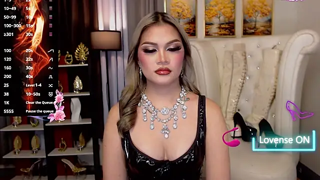 PrettyCockAthena online show from 17, 5, 2026