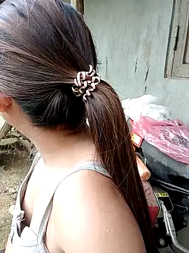 Luminana online show from 4, 4, 2026