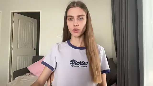 SonyaSweety online show from 6, 3, 2026