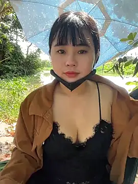 Lewd couple online show from 21, 4, 2026