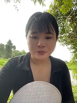 Lewd couple online show from 20, 4, 2026