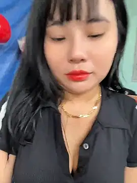 Lewd couple online show from 2, 6, 2026