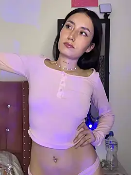 Lis peach online show from 5, 6, 2026
