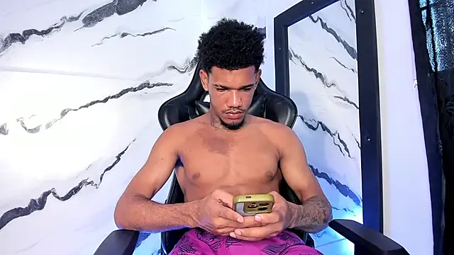 Nehemiaa boy online show from 19, 4, 2026