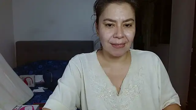 Karo sexy online show from 22, 11, 2025