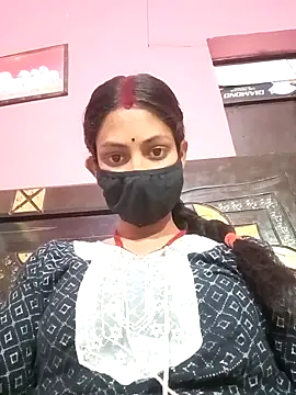 BIG QWEEN NO1 online show from 8, 4, 2026