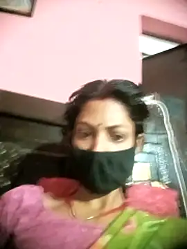 BIG QWEEN NO1 online show from 7, 3, 2026